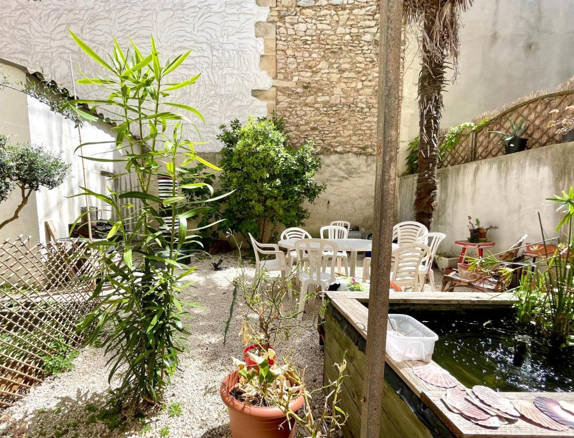 Roma Reva: Design Et Home Cinema Nimes Luaran gambar